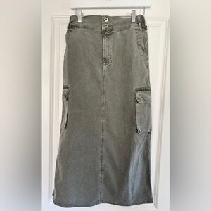 NSF Olive Cargo Skirt Cargo core laid back style Grungecore street style Medium